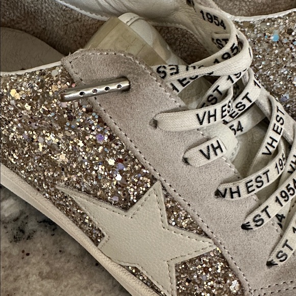 Vintage Havana Silver/Gold Glitter Star Sneakers - Picture 2 of 11